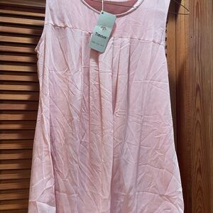 Pink Sleeveless Women's Blouse